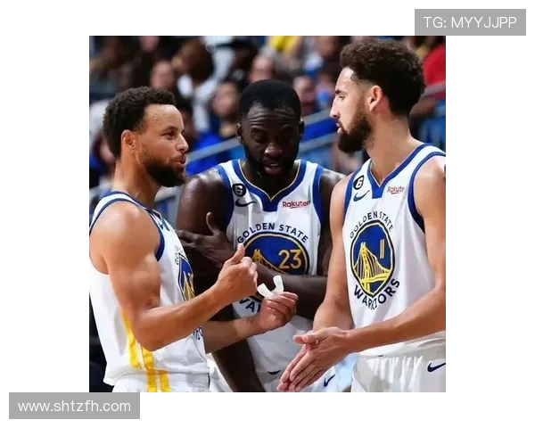 勇士惜败雷霆格林爆发桑托抢眼